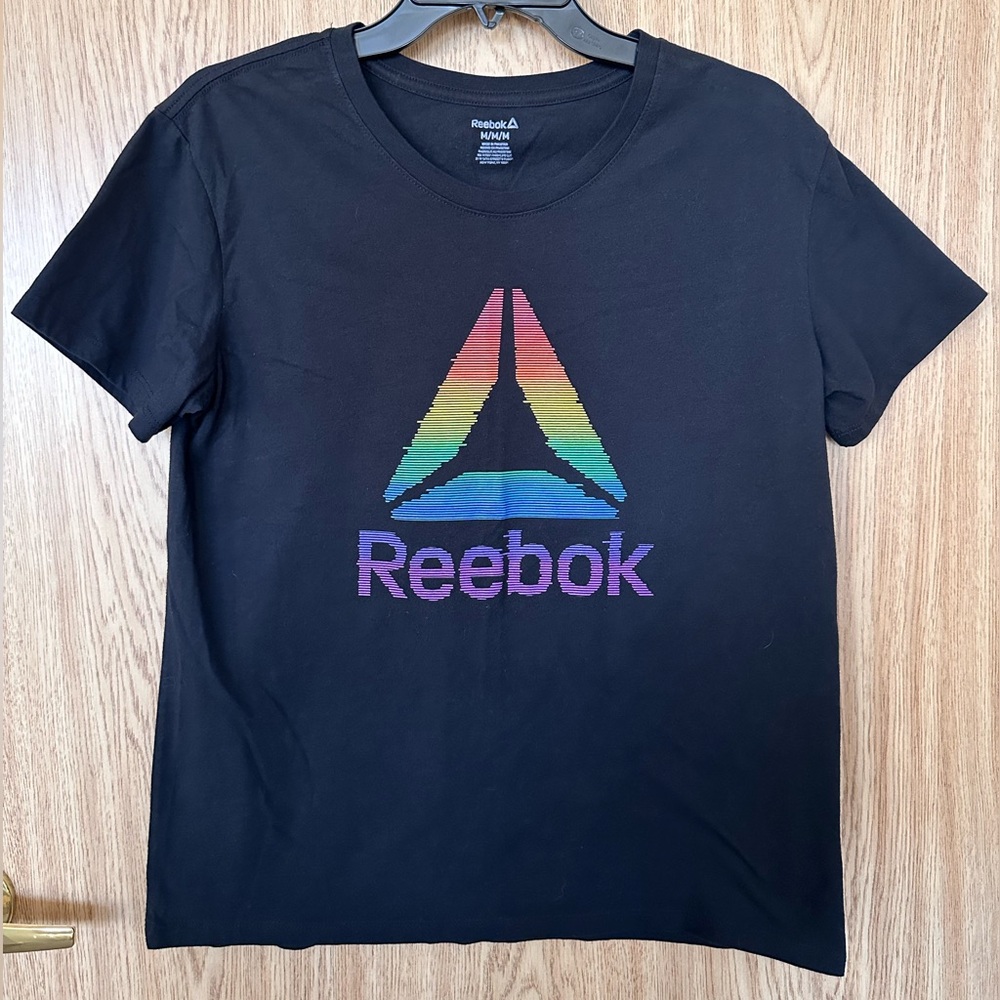 New Reebok Black Rainbow Logo Print Active T-shirt Women’s M